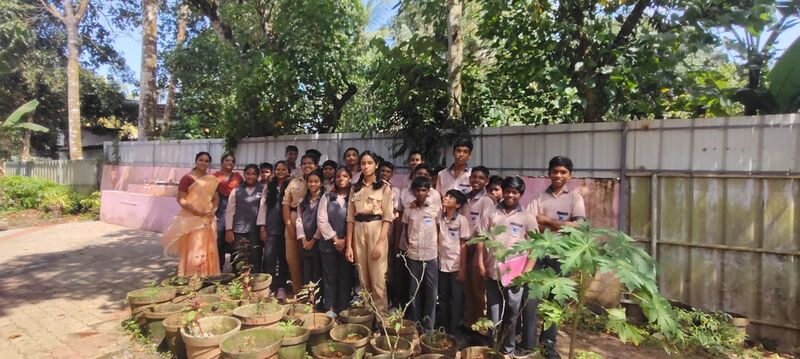 പ്രമാണം:35026 s1.jpg