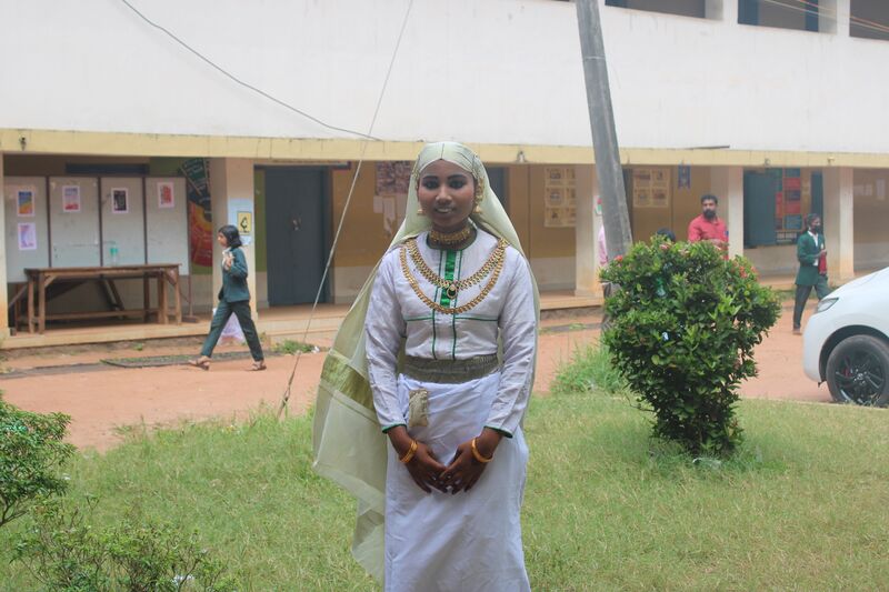 പ്രമാണം:41032 kalolsavam 2022 - 9.JPG