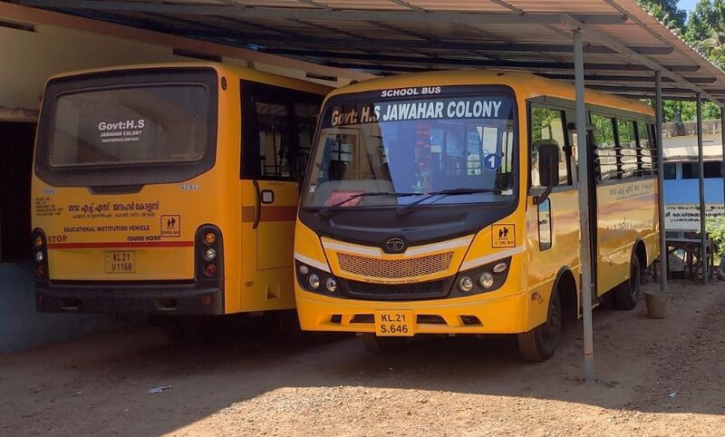 പ്രമാണം:42086 bus.jpg