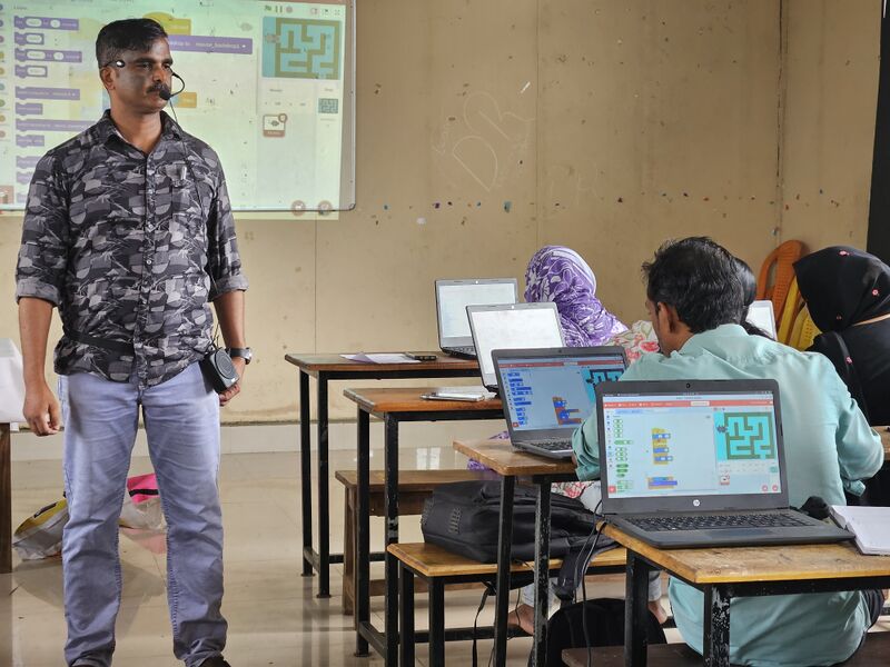 പ്രമാണം:Drcmlp-std-6 aug12-9.jpg