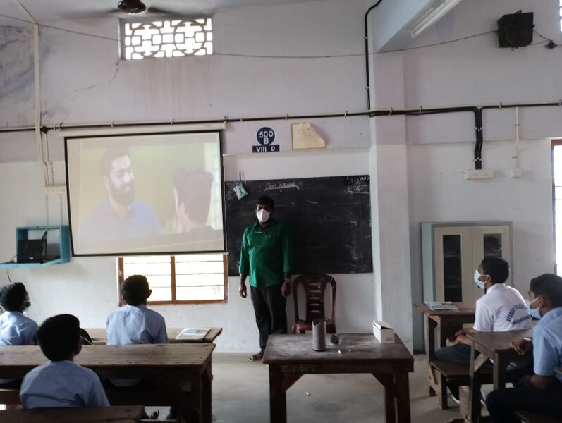 പ്രമാണം:SMJ15 43034.jpeg