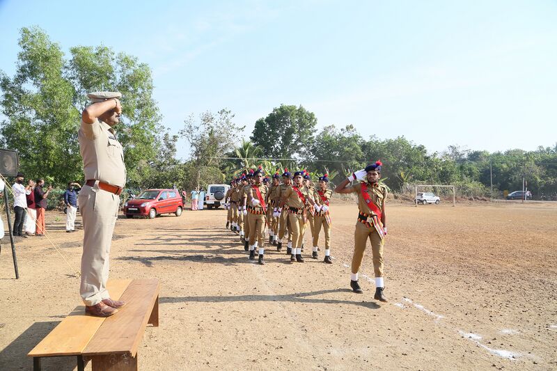 പ്രമാണം:SPC passing out 2.resized.jpg