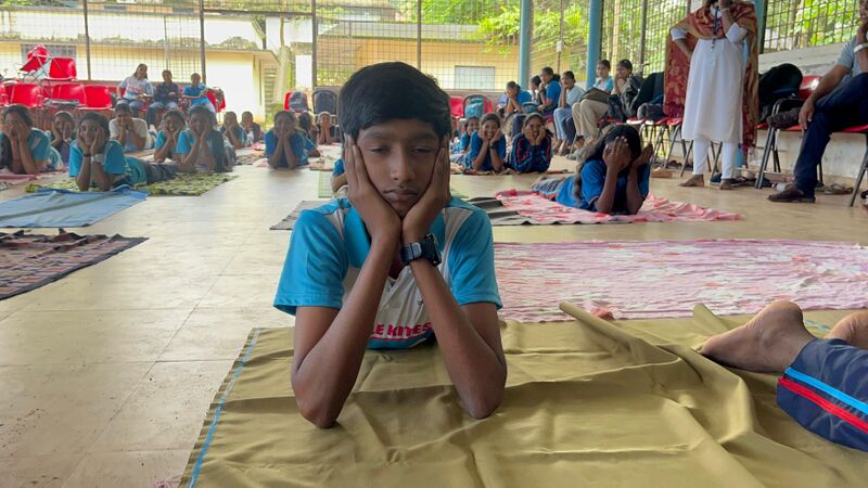 പ്രമാണം:Yoga day yeroor.jpeg