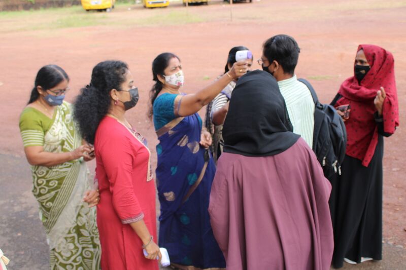 പ്രമാണം:11053 thirike8.jpg