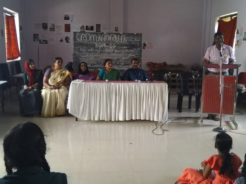 പ്രമാണം:21050 Sasthraramgam1.jpg