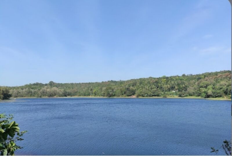 പ്രമാണം:22451 poomala dam..jpg