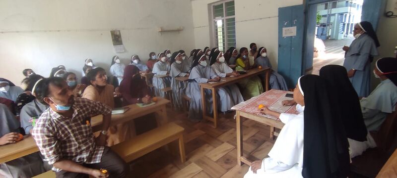 പ്രമാണം:24071-managemnt (2).jpeg