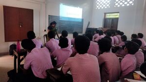 26059 HITECH CLASSROOM.jpg