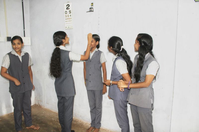 പ്രമാണം:28012 LK HP2.jpeg