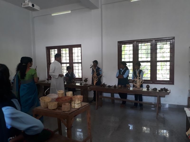 പ്രമാണം:30014 edu5.jpg