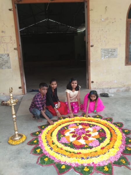 പ്രമാണം:34202 pic 1.jpg