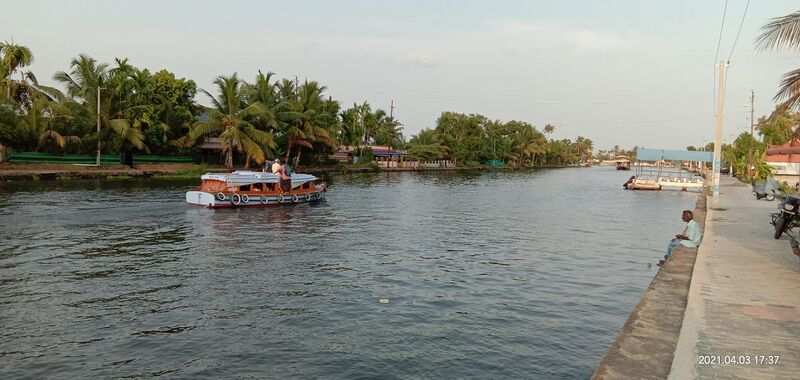 പ്രമാണം:35203 2.jpg