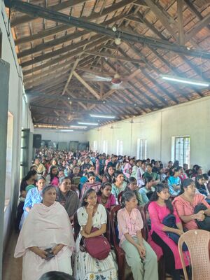 38097 Praveshanosavam 2.jpg