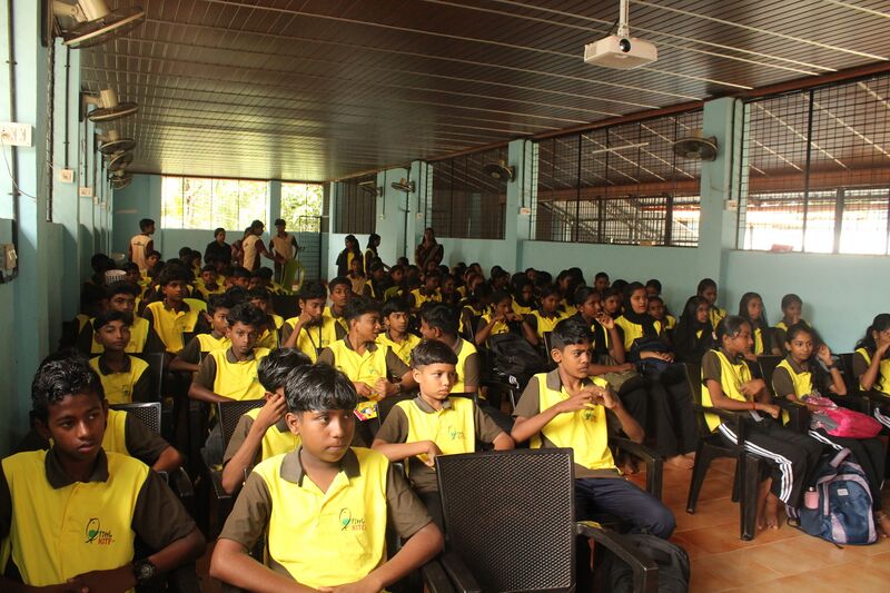 പ്രമാണം:41075 LKnewbatch 6.JPG