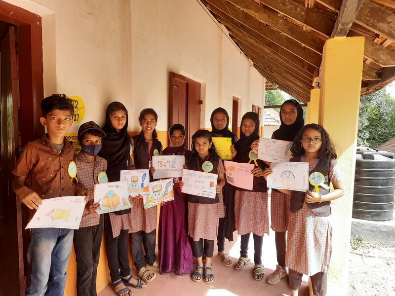 പ്രമാണം:42445-001 Sureeli Hindi.jpg