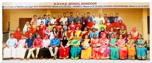 48049-school-group-photo.jpg