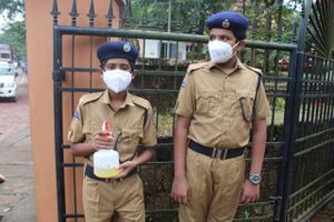 BS21 KNR 13056 3.jpg