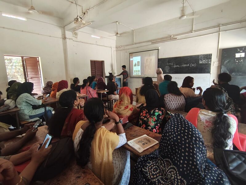 പ്രമാണം:LK AI Training.jpeg