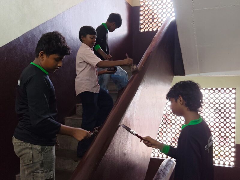 പ്രമാണം:School painting.jpg