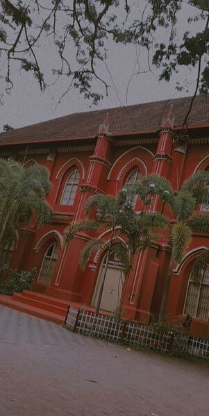 പ്രമാണം:07062 Main Building.jpg