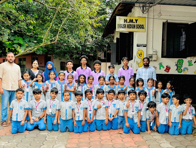 പ്രമാണം:18025other schools.jpg