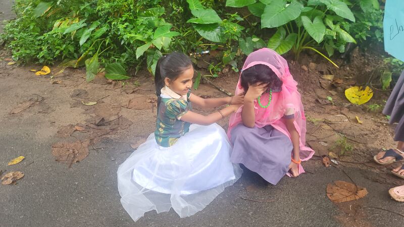 പ്രമാണം:29228 lh7.jpg