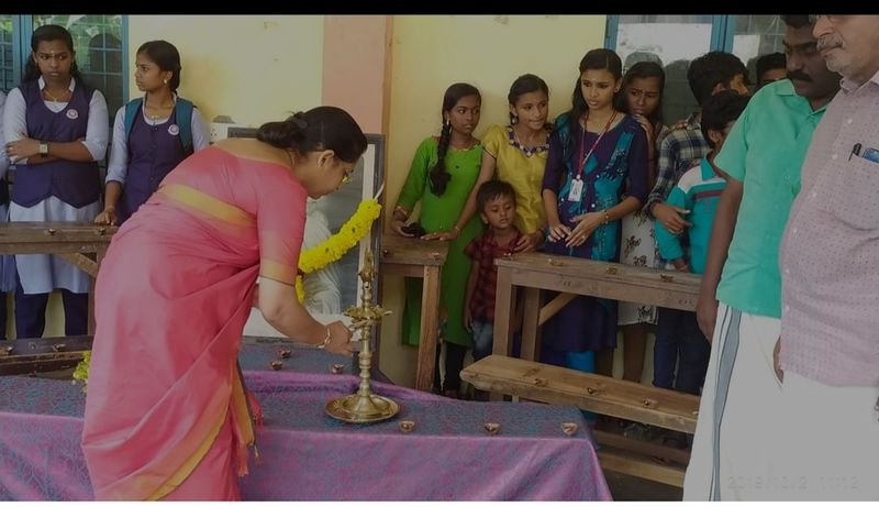 പ്രമാണം:42029 GJ1.jpeg