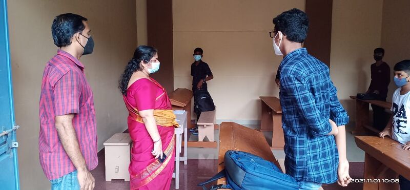 പ്രമാണം:BS21 TVM 43067 3.jpg