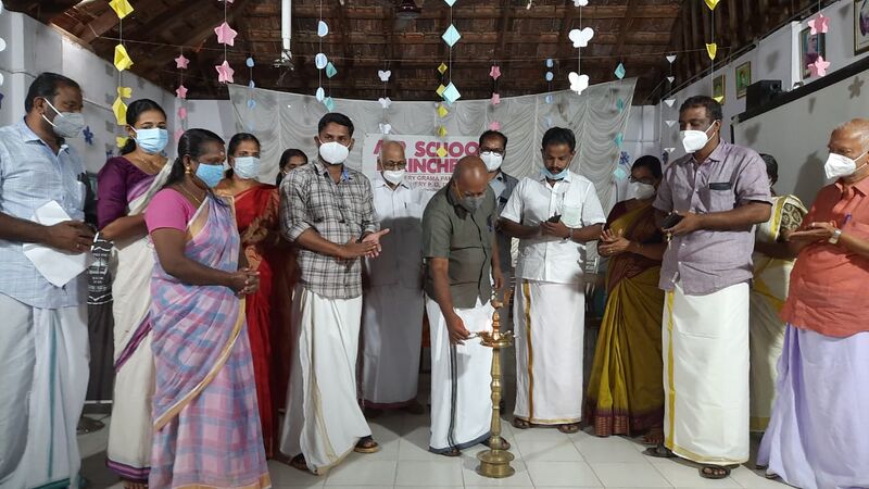 പ്രമാണം:BS TSR 22220 2.jpg