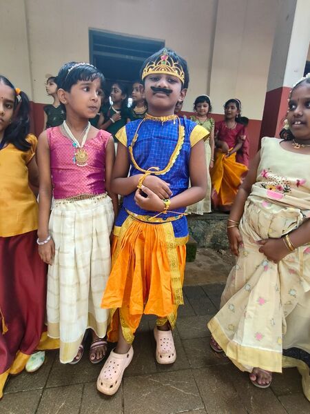 പ്രമാണം:Compressed 1000361930.jpg