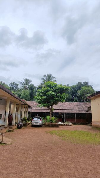 പ്രമാണം:12401 KGD 2.jpg