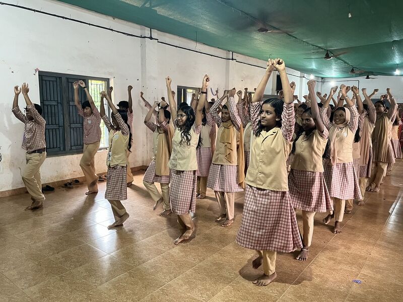 പ്രമാണം:19002 ju26 9.jpg