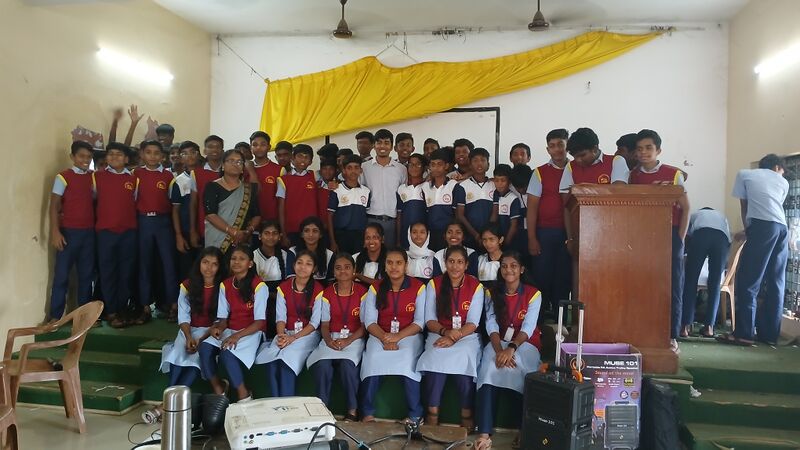 പ്രമാണം:21060 lk expert class2024 5.jpg
