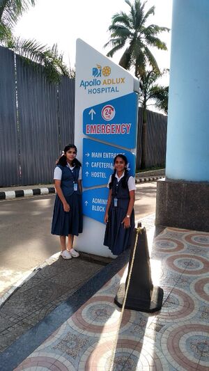 28002-ROBO SURGERY.jpg