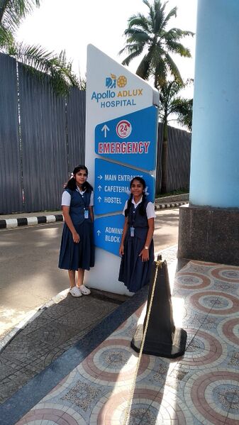 പ്രമാണം:28002-ROBO SURGERY.jpg