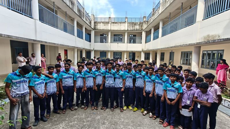 പ്രമാണം:32501 sports 1.jpg