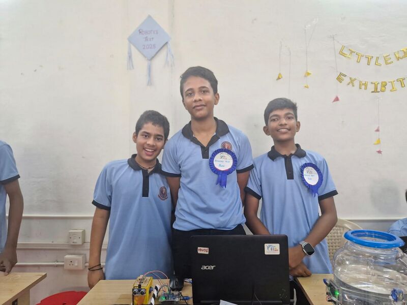 പ്രമാണം:36040 roboticfest-4.jpg