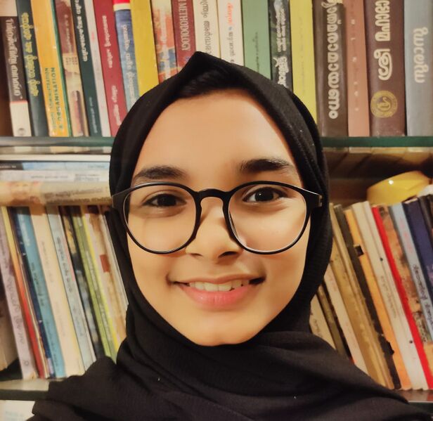 പ്രമാണം:Kkd-lk-camp24-P 24 fella.jpg