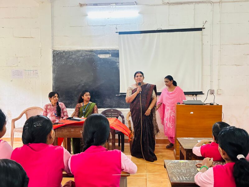 പ്രമാണം:11006 Adolescent health inauguration.jpg
