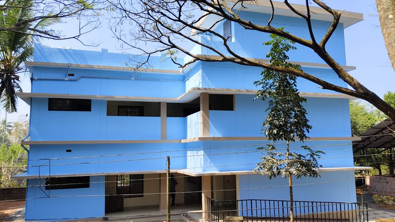 പ്രമാണം:11465 NEW BUILDING.jpeg