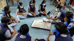 22076 Electronics1.jpg