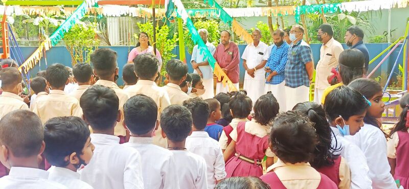 പ്രമാണം:23333lp (1).jpg