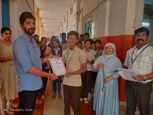 27033-PRIZE DISTRIBUTION .jpeg