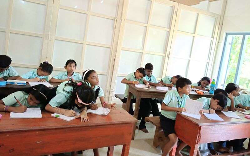 പ്രമാണം:31262- valavoor-chandradinam4.jpg