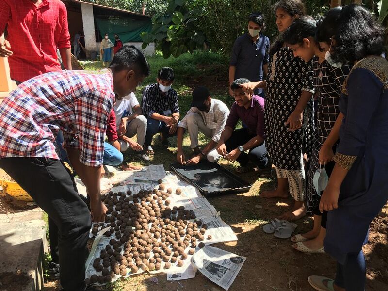 പ്രമാണം:33056 nss 1.jpeg