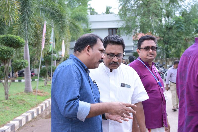 പ്രമാണം:36060 alp praveshanolsavam 8 n.jpg