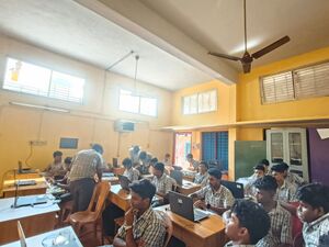 38043 Robotics01 Class 10.jpeg