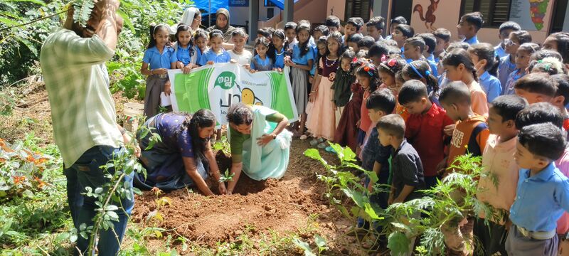 പ്രമാണം:42638-science club 1.jpg