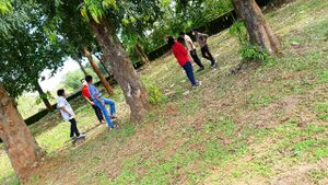 BS21 IDK 29004 1.jpg