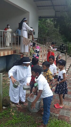 BS21 KTM 32033 1.jpg